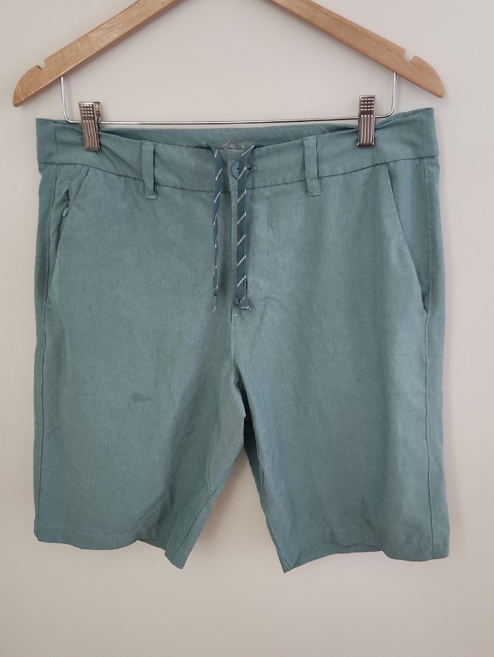 Hang Ten Men's Casual Drawstring Shorts in Sage Green Size 34